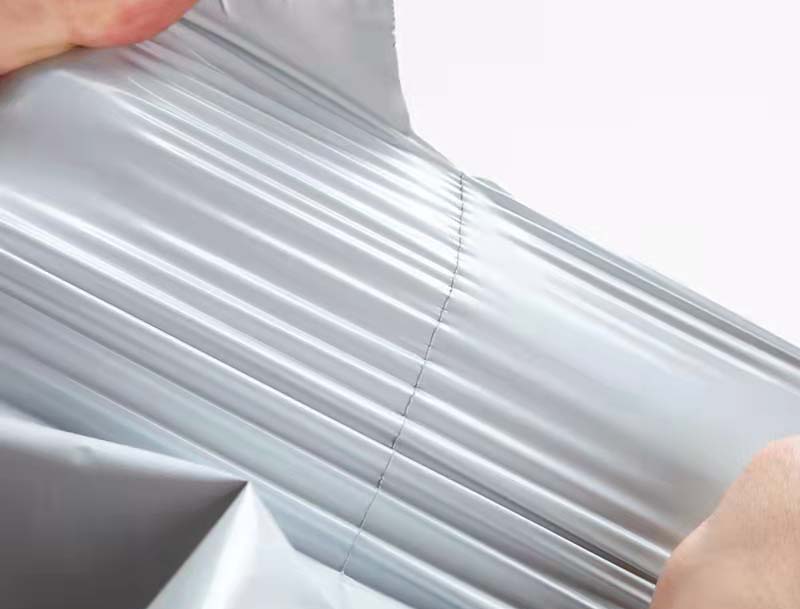 邱白色快递袋-04